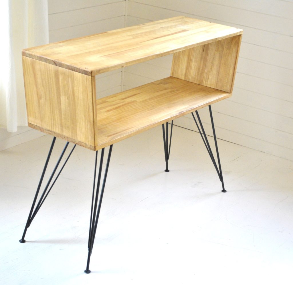 鉄　シャビー　レトロ　クロカワ　大阪　DIY オーダーメイド　家具　門扉　手作り　アンティーク　ハンドメイド　鉄脚　近畿　アイアン