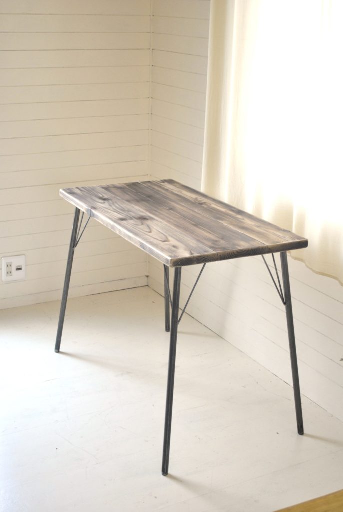 鉄　シャビー　レトロ　クロカワ　大阪　DIY オーダーメイド　家具　門扉　手作り　アンティーク　ハンドメイド　鉄脚　近畿　アイアン