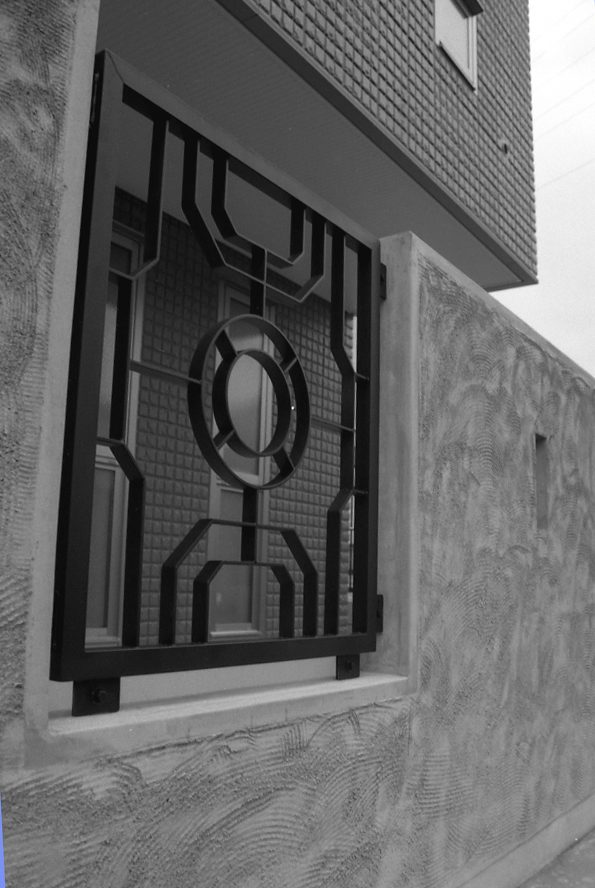 鉄　シャビー　レトロ　クロカワ　大阪　DIY オーダーメイド　家具　門扉　手作り　アンティーク　ハンドメイド　鉄脚　近畿　アイアン