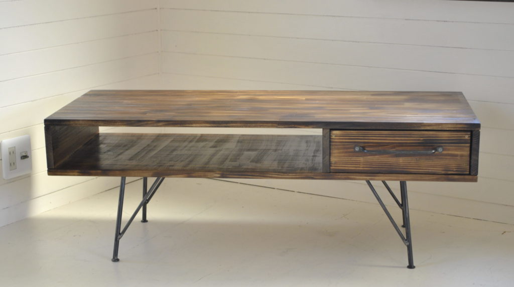 鉄　シャビー　レトロ　クロカワ　大阪　DIY オーダーメイド　家具　門扉　手作り　アンティーク　ハンドメイド　鉄脚　近畿　アイアン