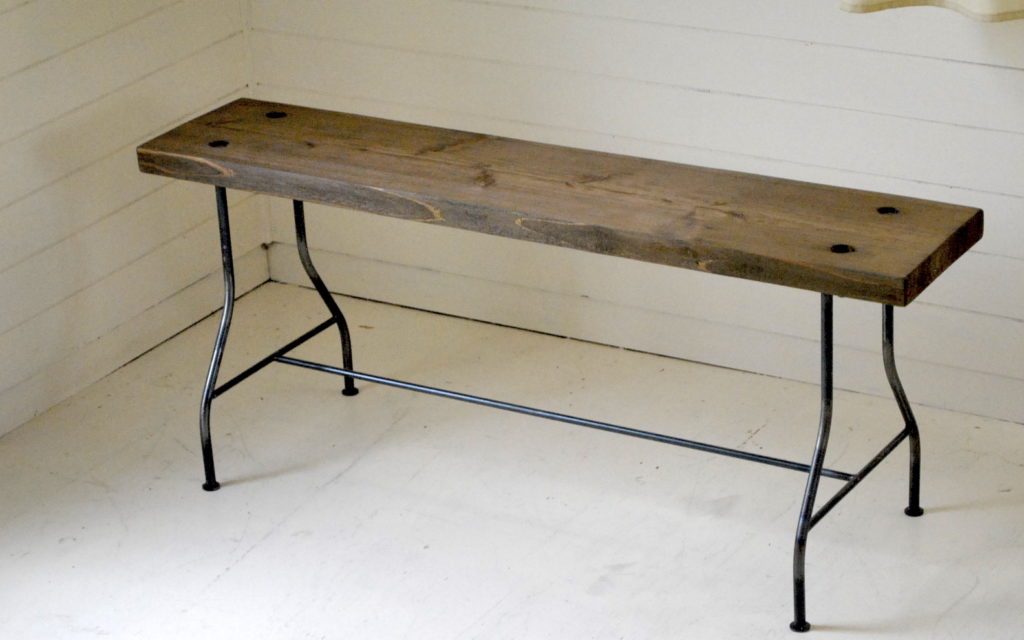 鉄　シャビー　レトロ　クロカワ　大阪　DIY オーダーメイド　家具　門扉　手作り　アンティーク　ハンドメイド　鉄脚　近畿　アイアン