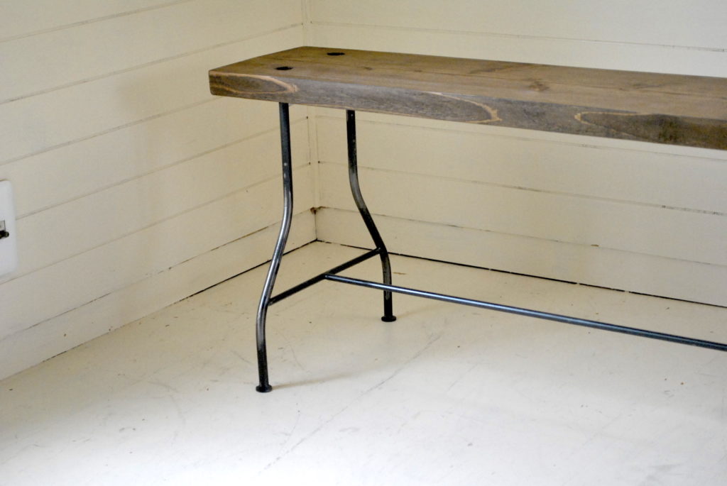 鉄　シャビー　レトロ　クロカワ　大阪　DIY オーダーメイド　家具　門扉　手作り　アンティーク　ハンドメイド　鉄脚　近畿　アイアン