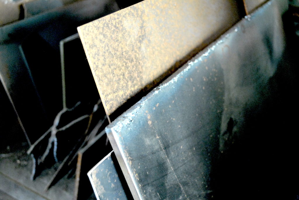 壁面　大型オブジェサイン　 大阪　富田林　鉄　シャビー　レトロ　クロカワ　大阪　DIY オーダーメイド　家具　門扉　手作り　アンティーク　ハンドメイド　鉄脚　近畿　アイアン