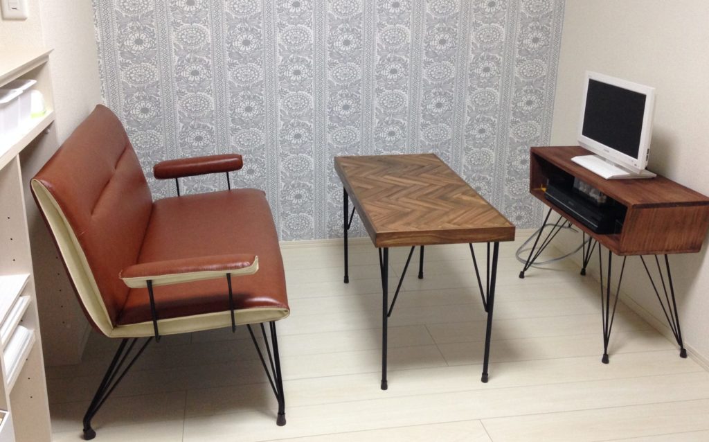 鉄　シャビー　レトロ　クロカワ　大阪　DIY オーダーメイド　家具　門扉　手作り　アンティーク　ハンドメイド　鉄脚　近畿　アイアン