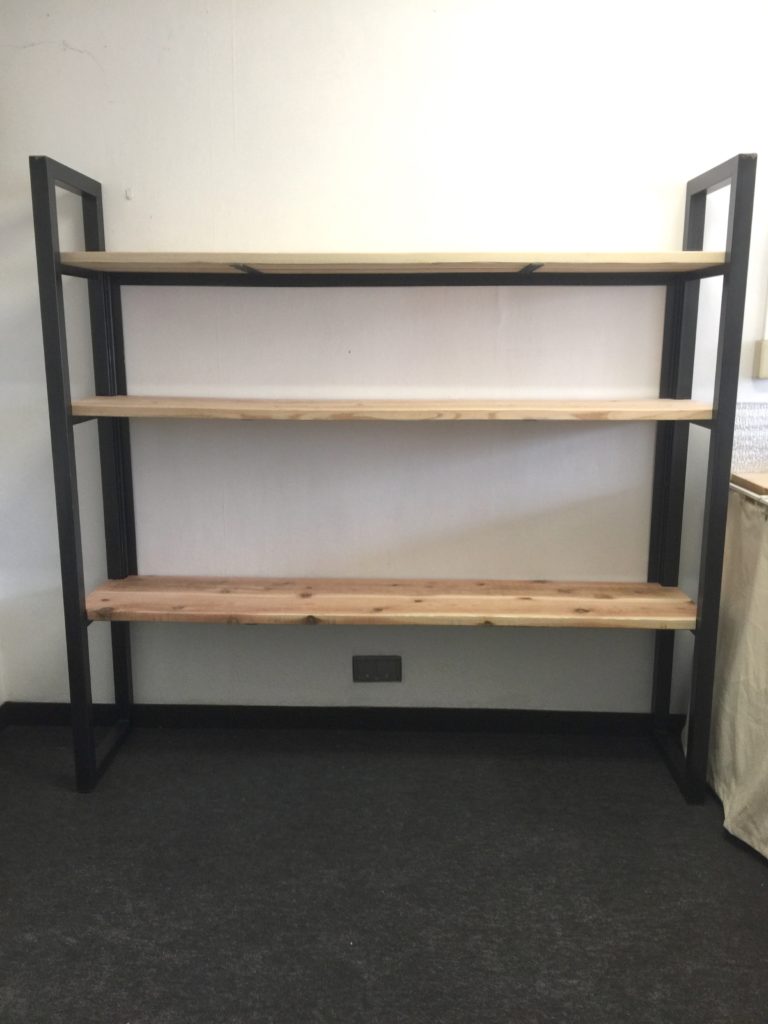 鉄　シャビー　レトロ　クロカワ　大阪　DIY オーダーメイド　家具　門扉　手作り　アンティーク　ハンドメイド　鉄脚　近畿　アイアン