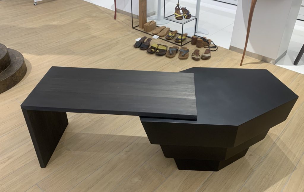 鉄　シャビー　レトロ　クロカワ　大阪　DIY オーダーメイド　家具　門扉　手作り　アンティーク　ハンドメイド　鉄脚　近畿　アイアン